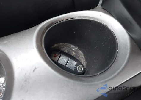 2015 Nissan Juke S из США, поврежденный, VIN JN8AF5MR6FT513113